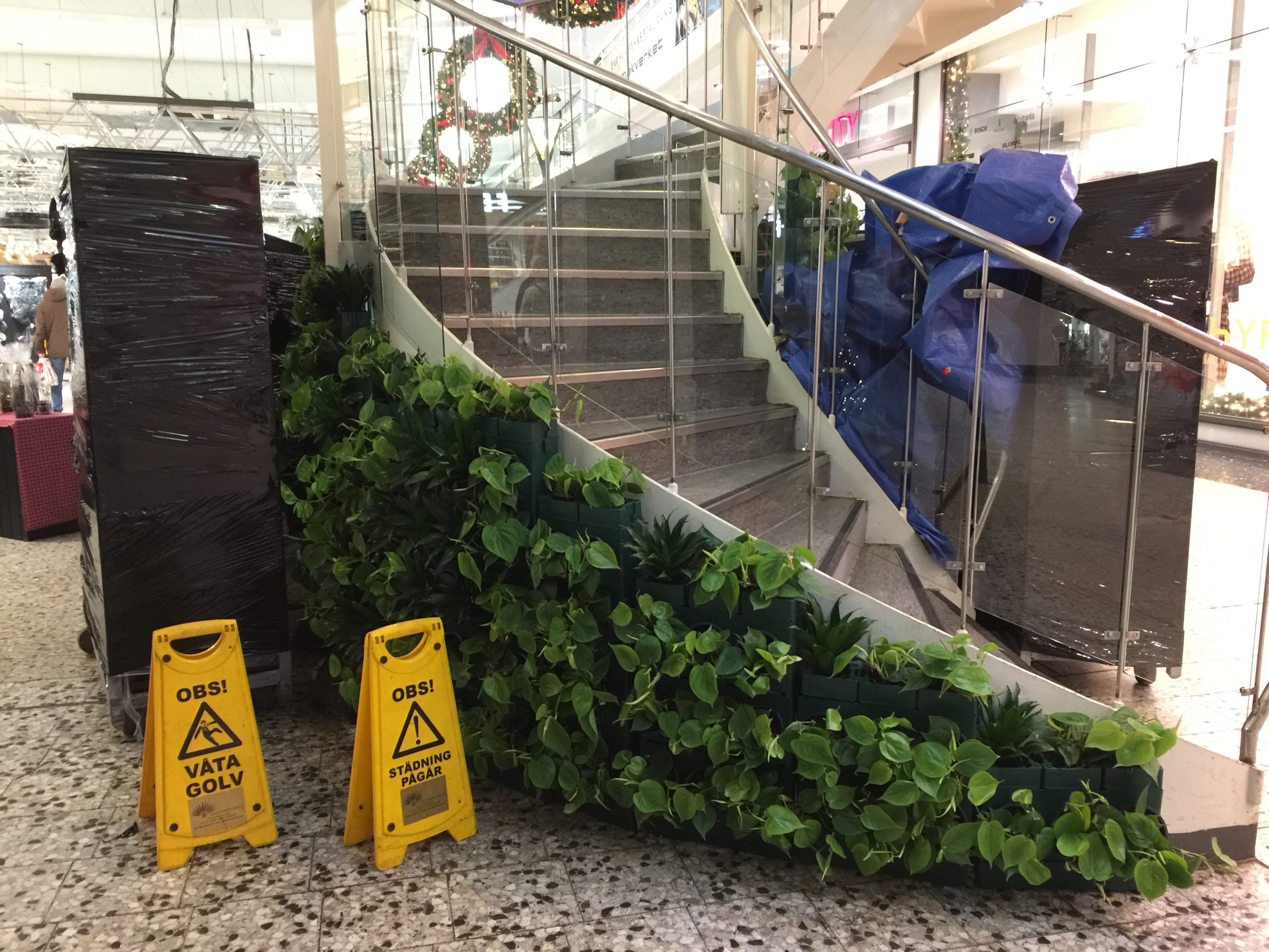 företagsväxter växtinredarna ecoplantwall vårt eget legosystem